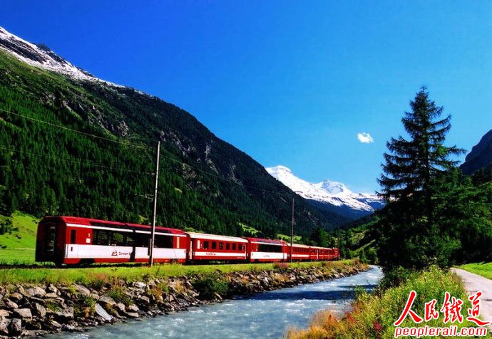 世界上风景最美的十条铁路线